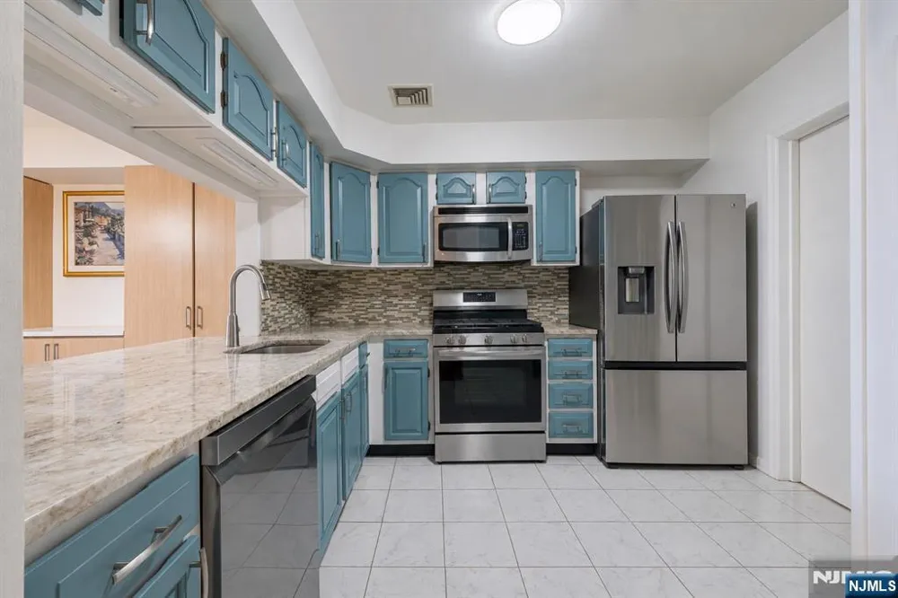 15 Boulder Run Road 148 Paterson, NJ 07501
