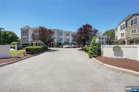 1625 Paterson Plank Road 10