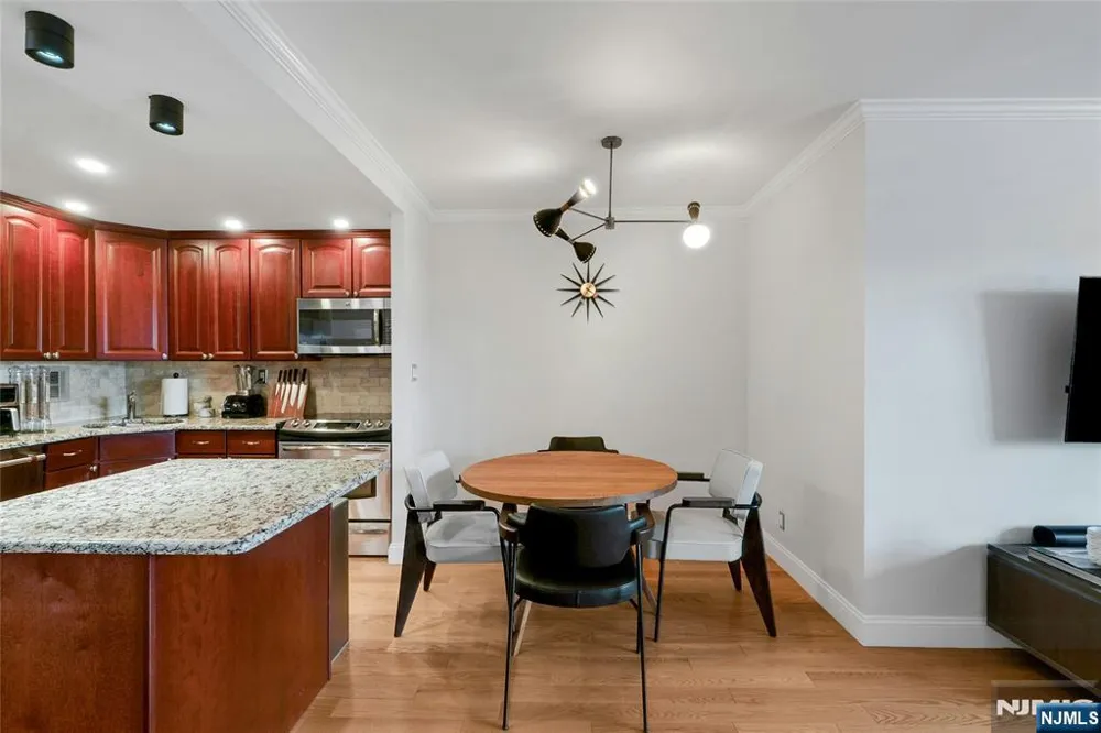 7855 Boulevard East 5K North Bergen, NJ 07047