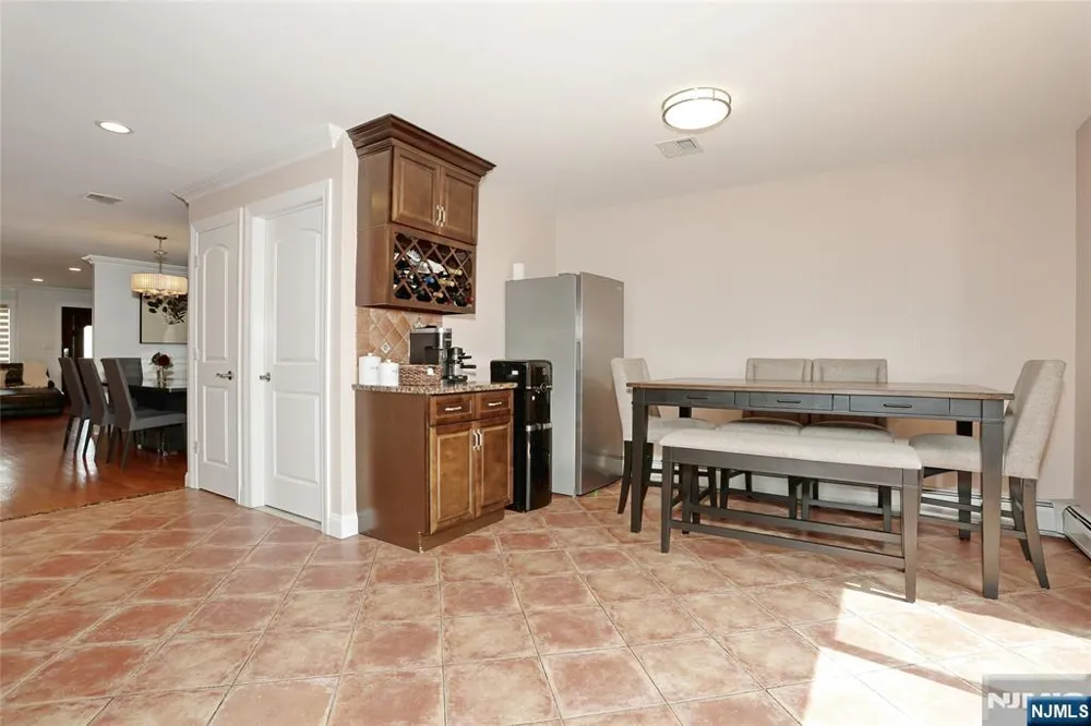 310 6th Street A Fairview, NJ 07022