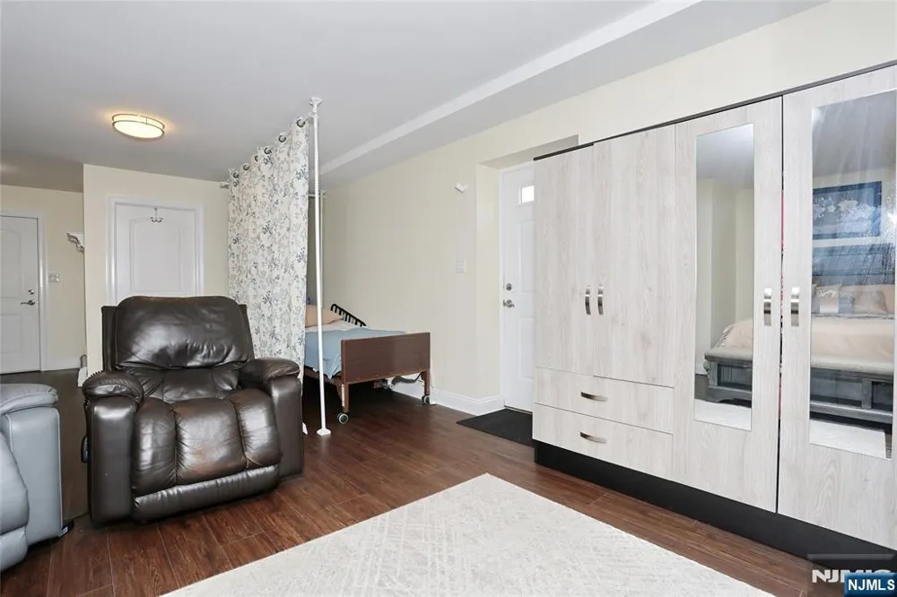 310 6th Street A Fairview, NJ 07022