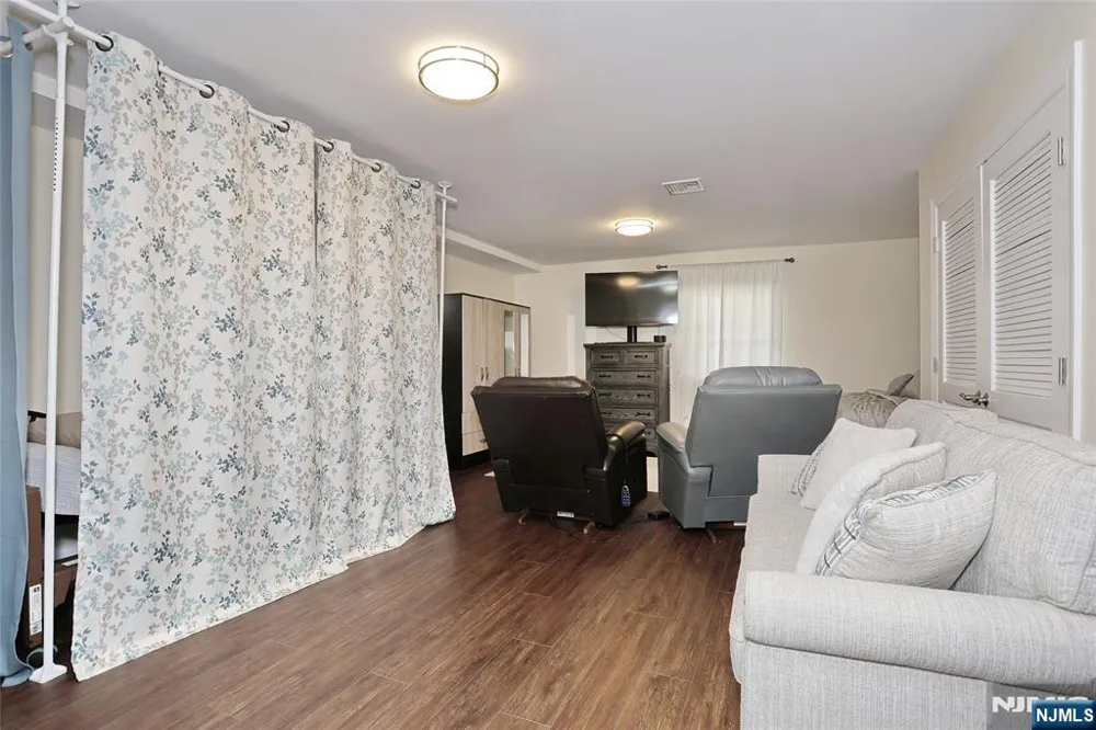 310 6th Street A Fairview, NJ 07022