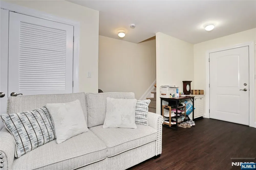 310 6th Street A Fairview, NJ 07022