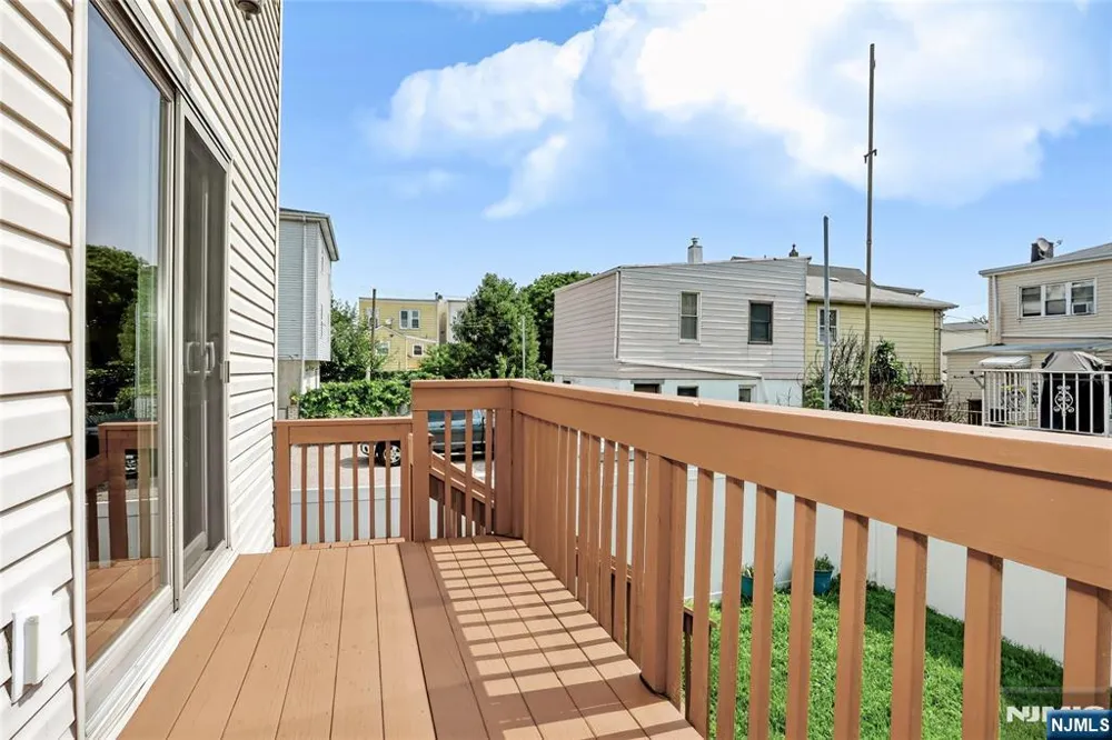 310 6th Street A Fairview, NJ 07022