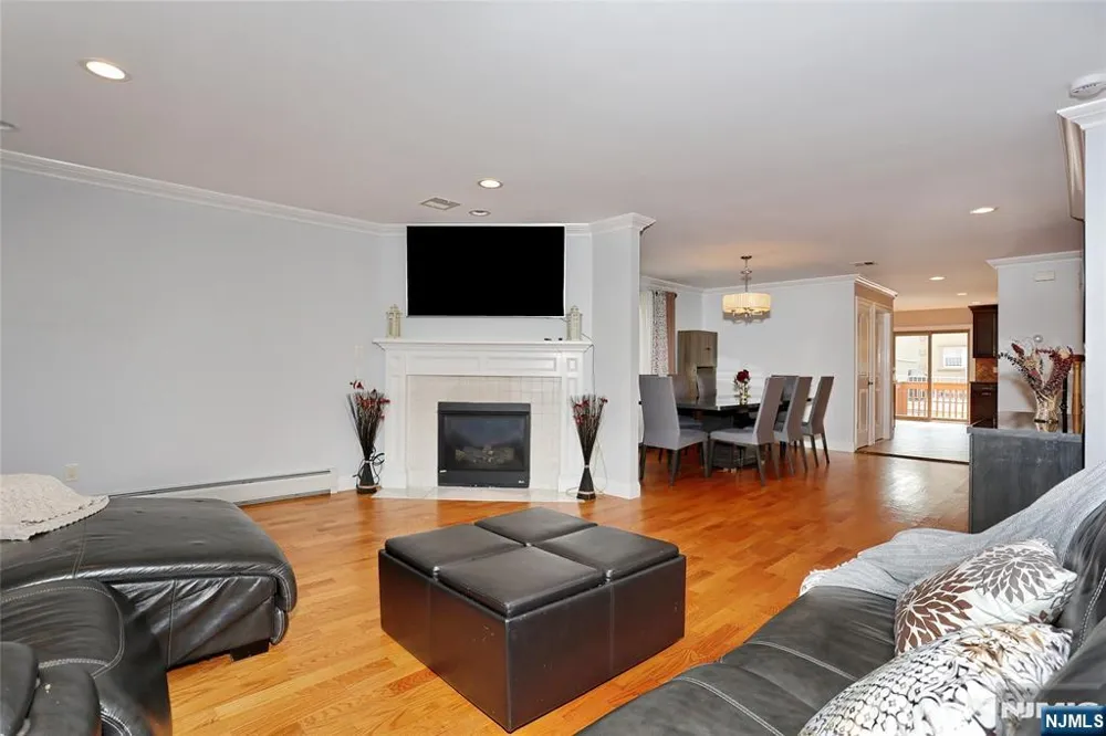310 6th Street A Fairview, NJ 07022
