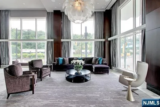 800 Ave At Port Imperial Boulevard 1010 Weehawken, NJ 07086