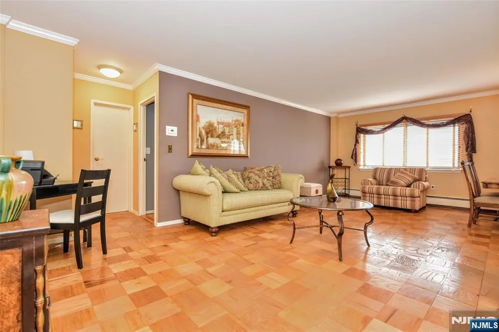 44 Main Street 6F Lodi, NJ 07644