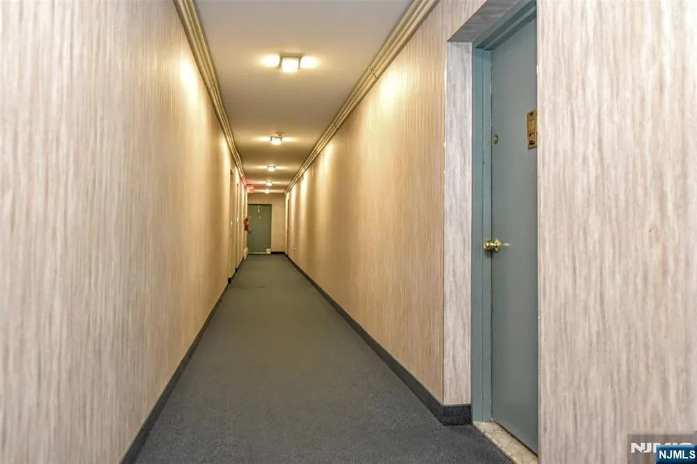 44 Main Street 6F Lodi, NJ 07644