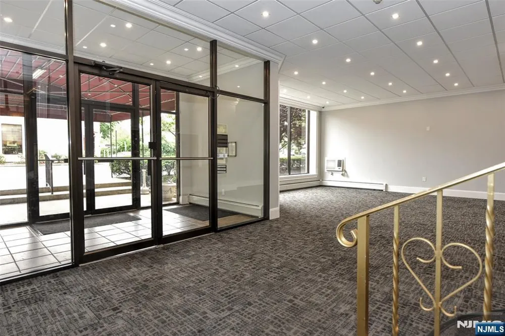 44 Main Street 6F Lodi, NJ 07644