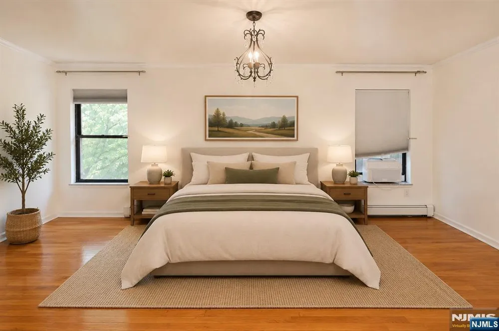 729 10th Street 2F Secaucus, NJ 07094