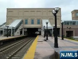 729 10th Street 2F Secaucus, NJ 07094