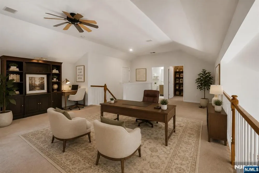 35 Quail 35 Old Tappan, NJ 07675