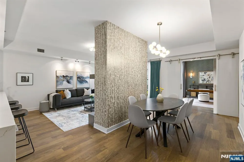 1200 Avenue At Port Imperial 414 Weehawken, NJ 07086