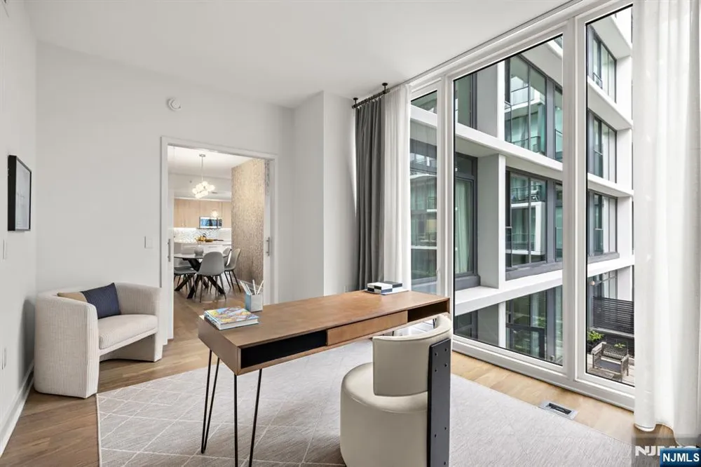 1200 Avenue At Port Imperial 414 Weehawken, NJ 07086