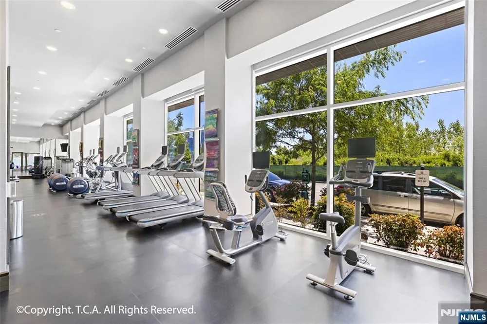 1200 Avenue At Port Imperial 414 Weehawken, NJ 07086