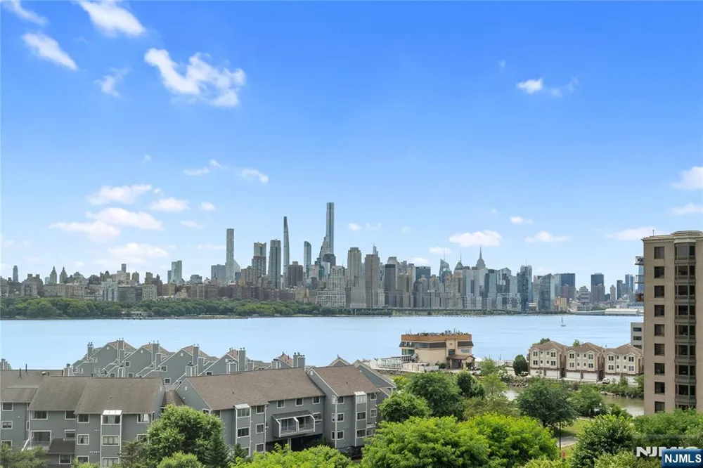 8100 River Road 908 North Bergen, NJ 07047