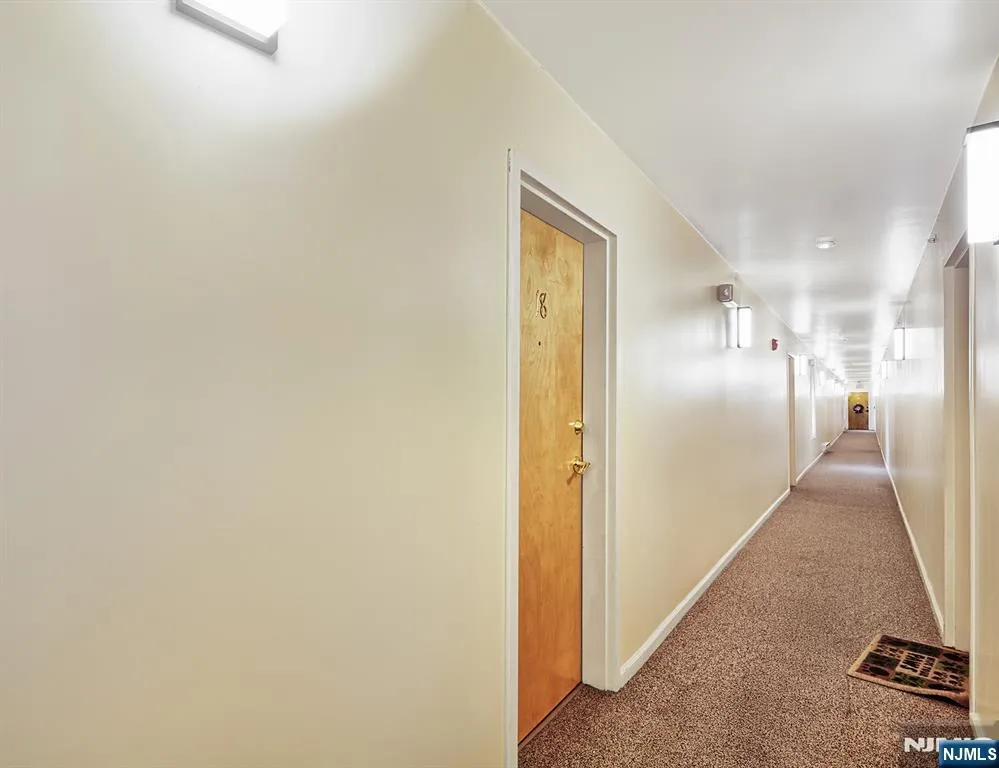 9-11 Madison Avenue 18 Paterson, NJ 07524