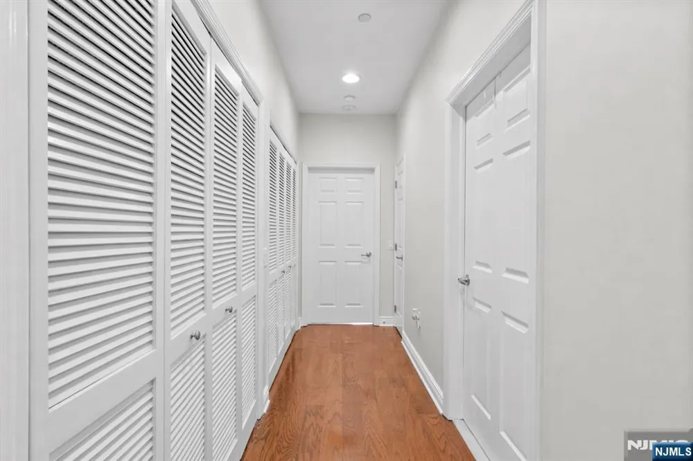 7400 River Road 401 North Bergen, NJ 07047