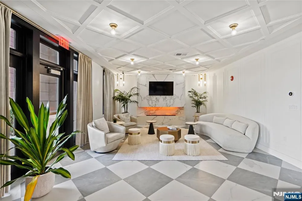 7400 River Road 401 North Bergen, NJ 07047