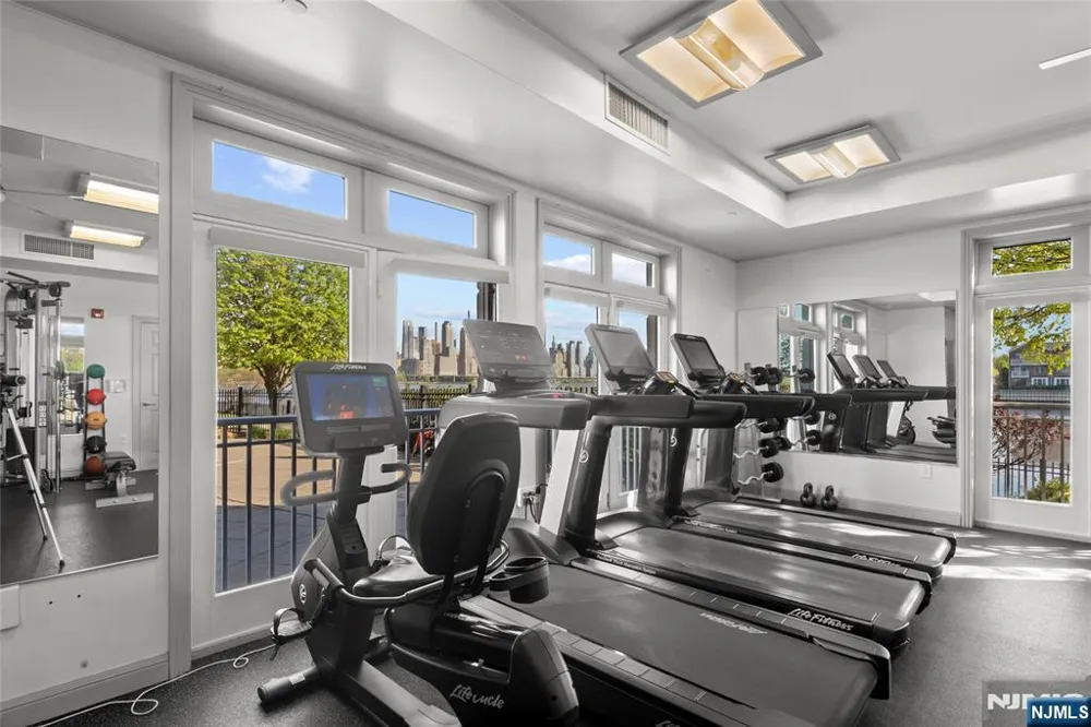 7400 River Road 401 North Bergen, NJ 07047
