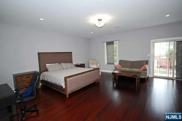 135 Paterson Avenue B Lodi, NJ 07644