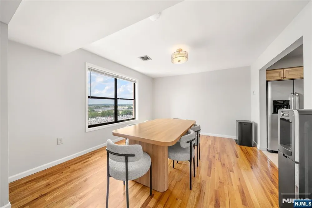 6605 Granton Avenue 3A North Bergen, NJ 07047