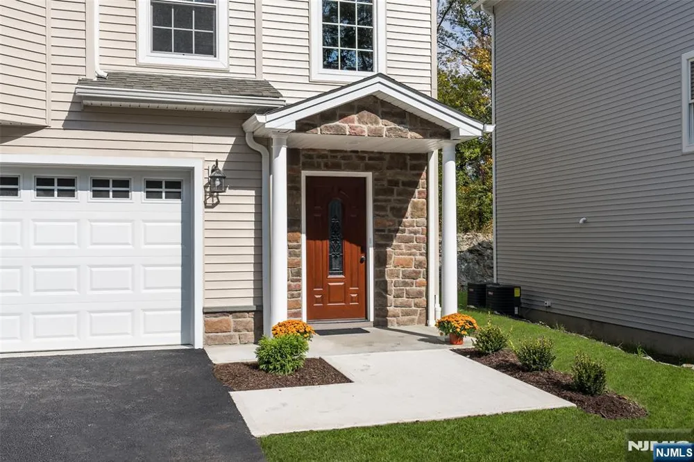 5 Stanley Wanaque, NJ 07465