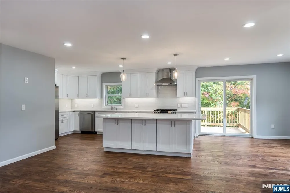 5 Stanley Wanaque, NJ 07465