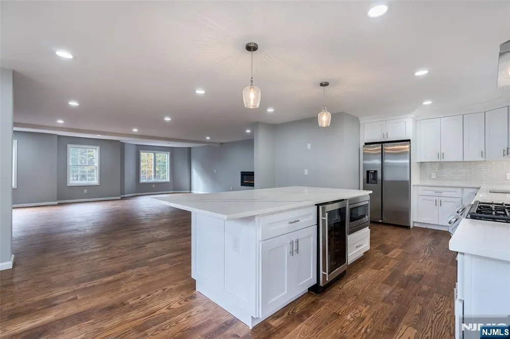 5 Stanley Wanaque, NJ 07465