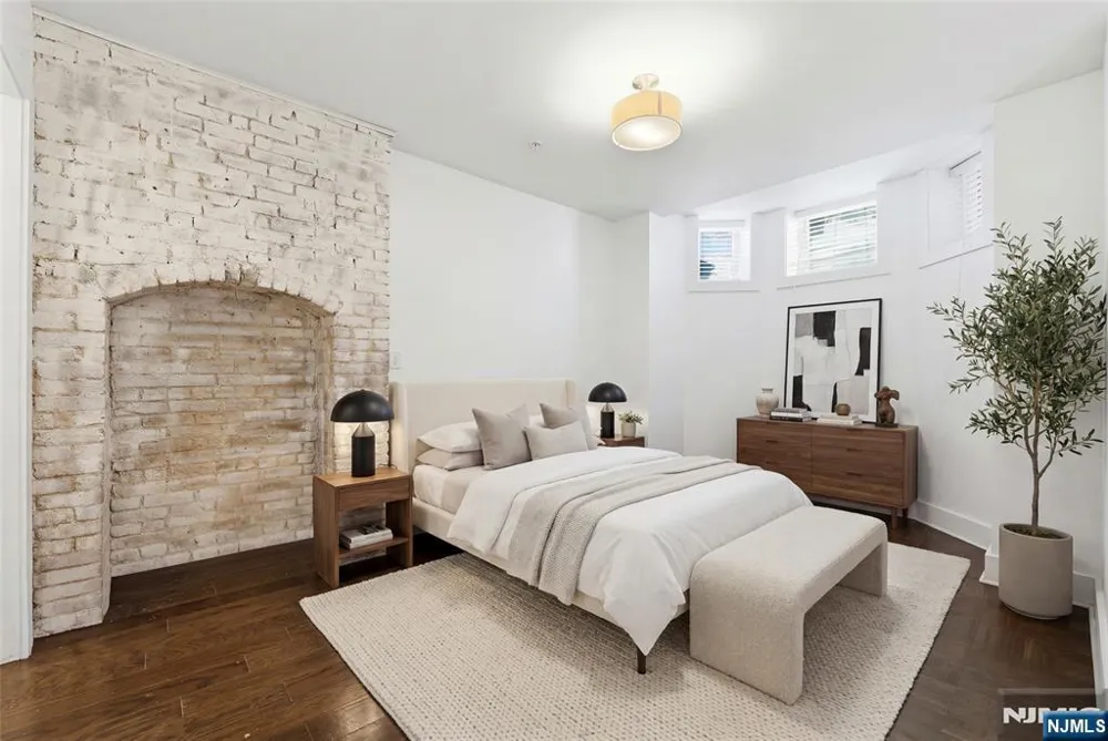 252 Mt Pleasant Avenue 1 Newark, NJ 07104