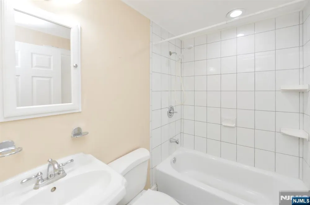 50 May Street 112 Hawthorne, NJ 07506