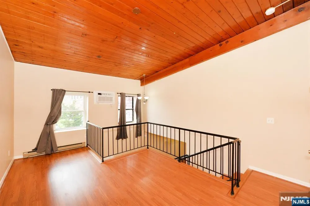 50 May Street 112 Hawthorne, NJ 07506