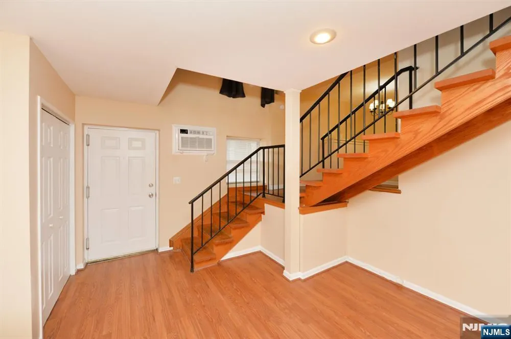 50 May Street 112 Hawthorne, NJ 07506