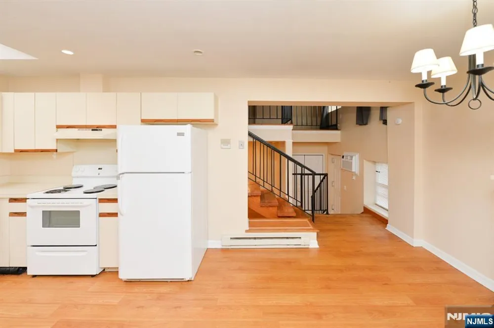 50 May Street 112 Hawthorne, NJ 07506