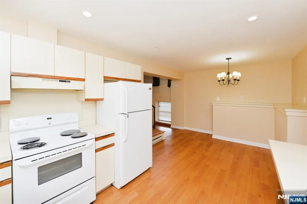 50 May Street 112 Hawthorne, NJ 07506