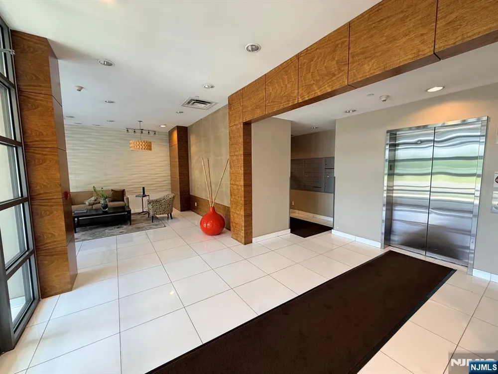 8125 River Road C3 North Bergen, NJ 07047