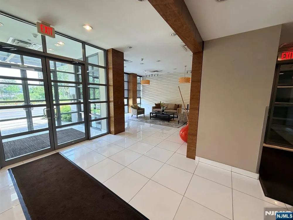 8125 River Road C3 North Bergen, NJ 07047