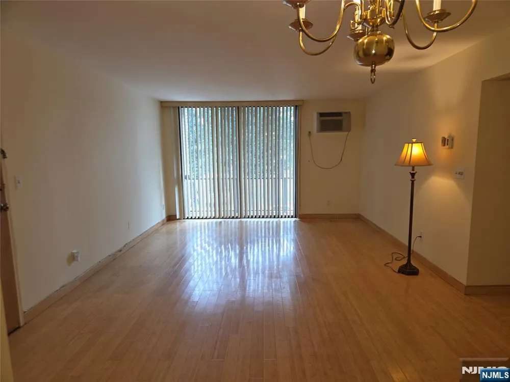 468 Liberty Street 201 Little Ferry, NJ 07643
