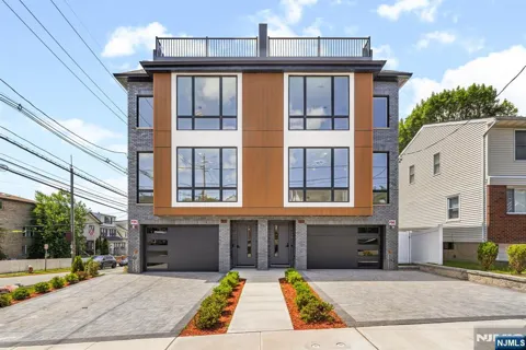501 Saint Pauls Avenue