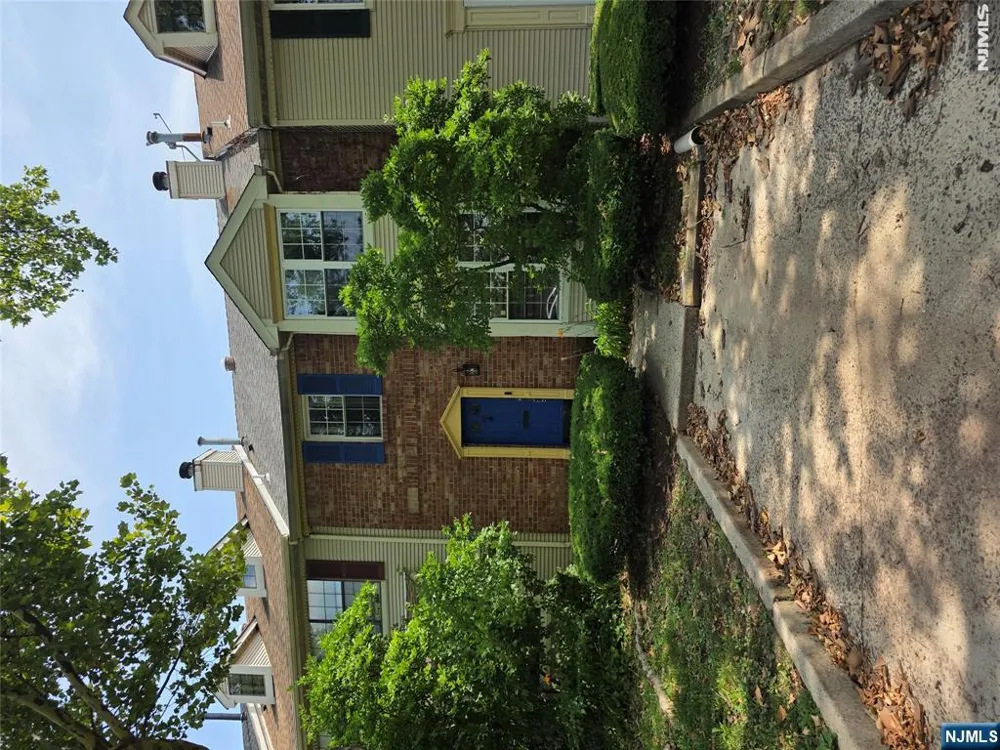 88 Richmond Street Newark, NJ 07103