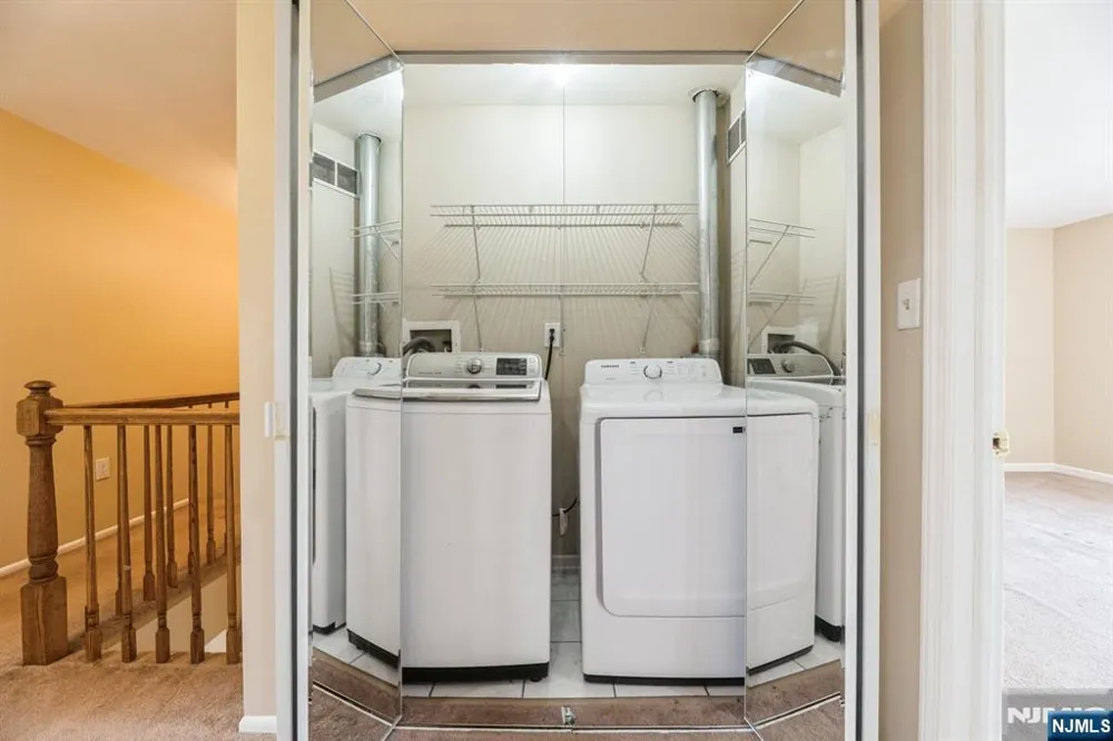 7 Sloop Square Howell, NJ 07728