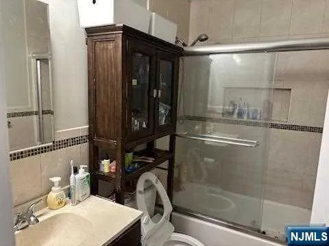 27 W Clinton Avenue 1E Tenafly, NJ 07670