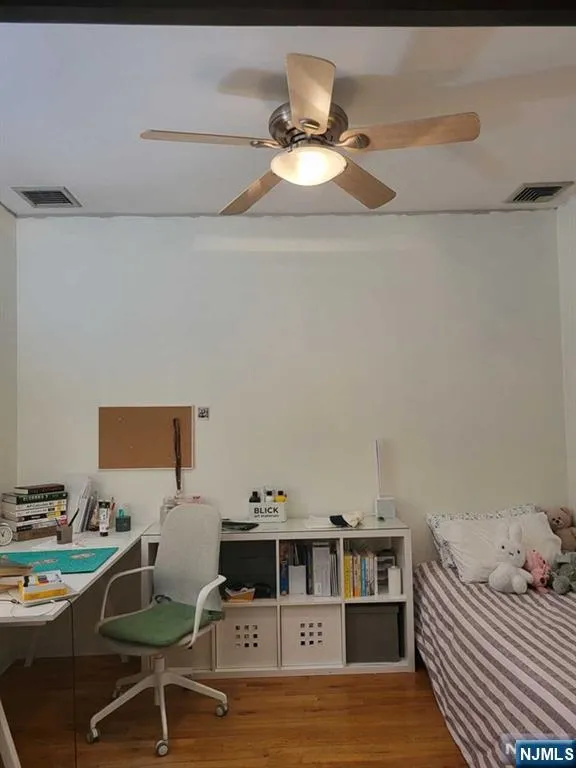 27 W Clinton Avenue 1E Tenafly, NJ 07670