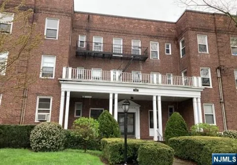 985 Teaneck Road 3K