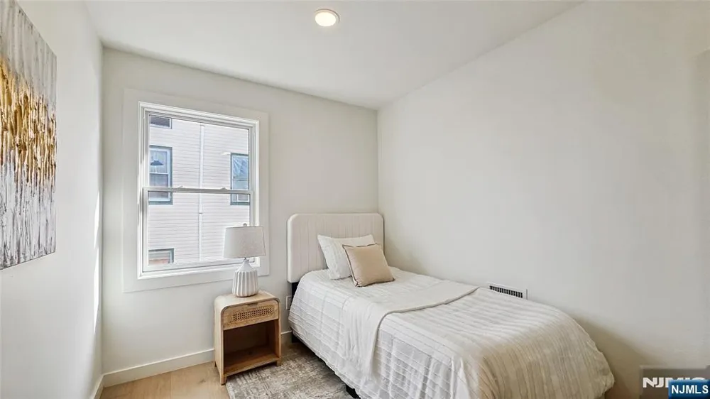 413 Paulison Avenue 2 Passaic, NJ 07055