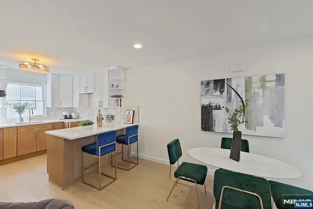 413 Paulison Avenue 2 Passaic, NJ 07055