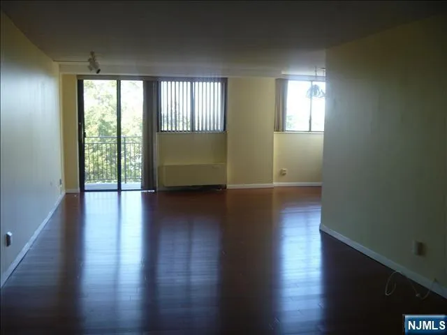 235 Prospect Avenue 7B Hackensack, NJ 07601