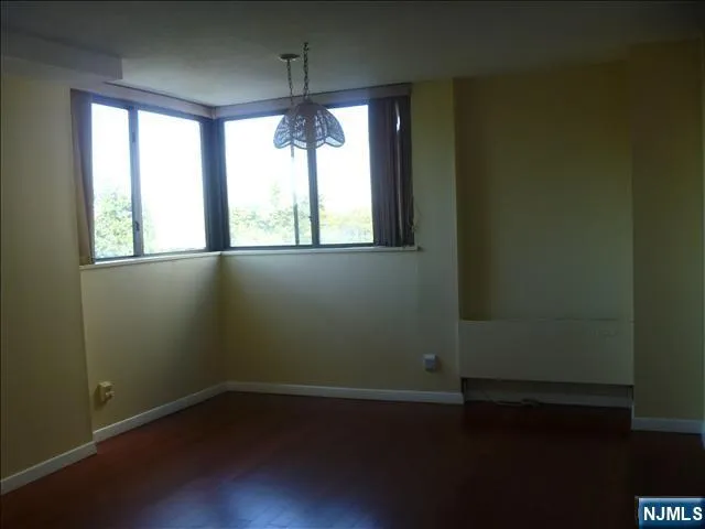 235 Prospect Avenue 7B Hackensack, NJ 07601