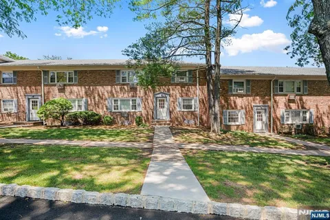 41 Wedgewood Drive 118