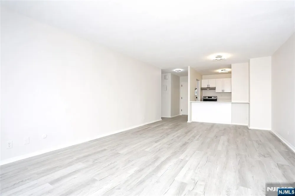 770 Anderson Avenue 5F Cliffside Park, NJ 07010